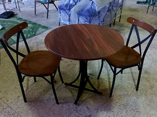 ست دونفره ناهارخوری فلزی سورنا مدل لهستانی